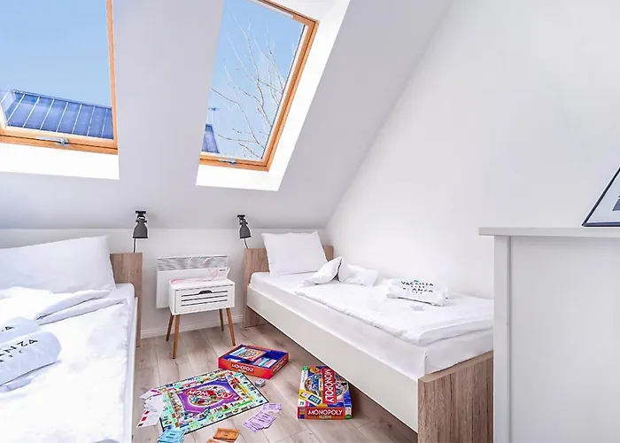 Beautiful In With Kitchen